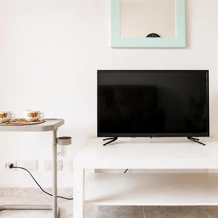 Apartman Modern Close To The With Pool *