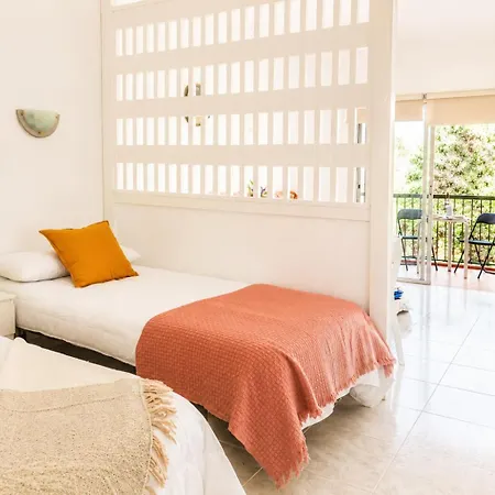 Apartman Modern Close To The With Pool Puerto de la Cruz