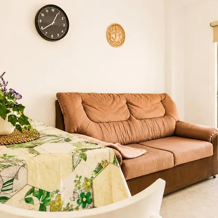 Modern Close To The With Pool Apartman Puerto de la Cruz