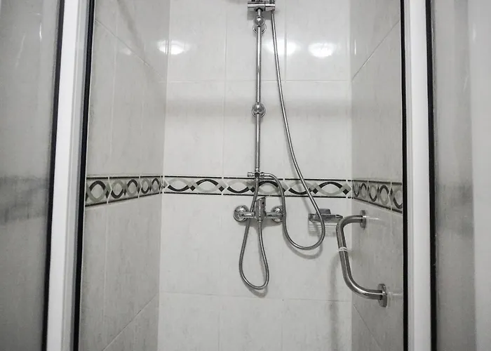 Apartamento Modern Close To The With Pool