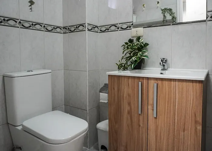 Apartamento Modern Close To The With Pool *