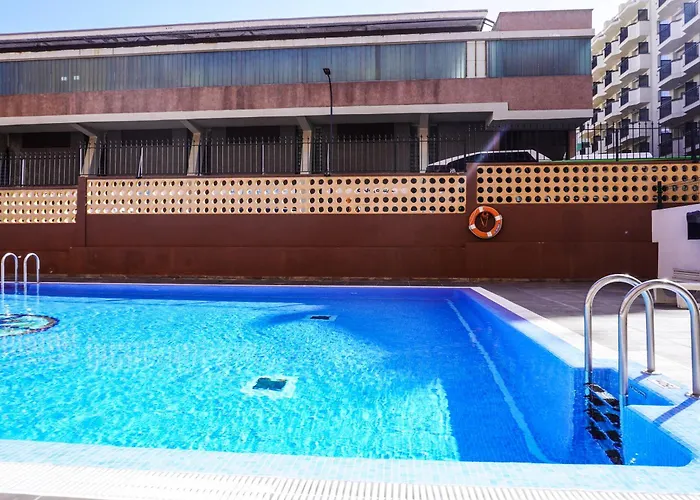 Modern Close To The With Pool