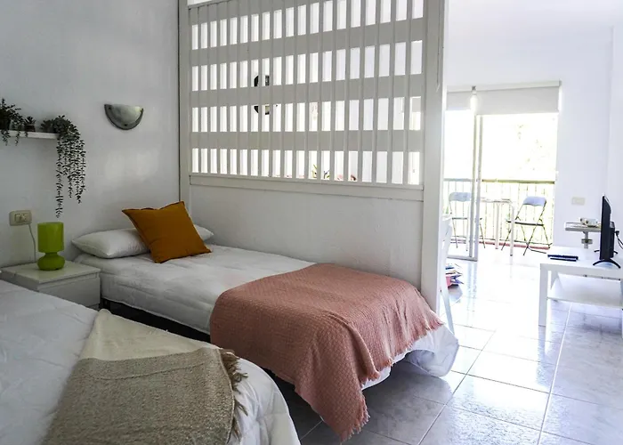 Modern Close To The With Pool