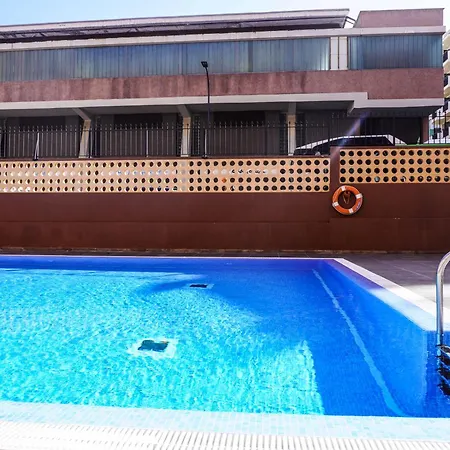 Modern Close To The With Pool